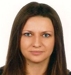 dr Renata Wiaderna-Kuśnierz